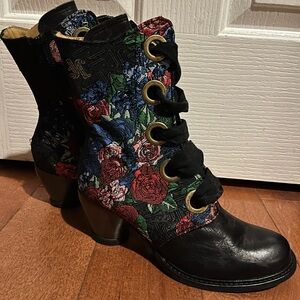 John Fluevog Rose Boots Size 8.5